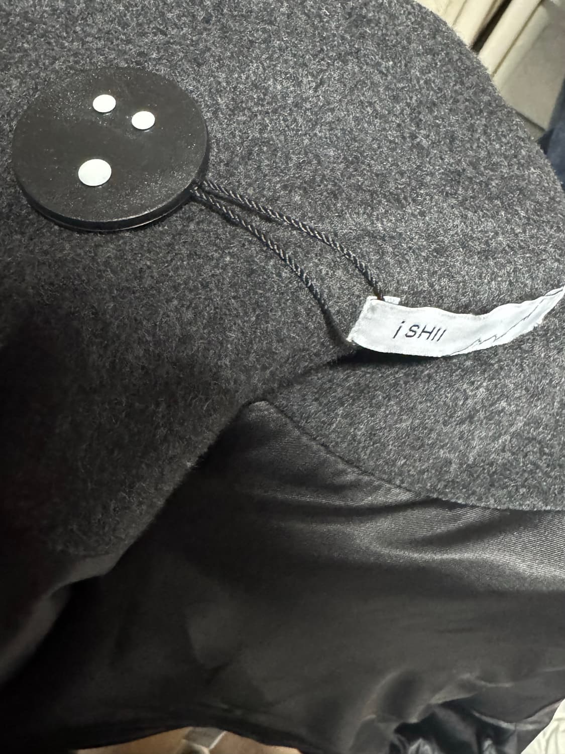 ishii 소프트 그레이 울 자켓 팝니다 상품이미지2