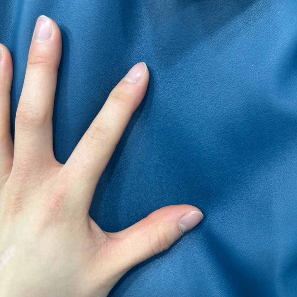 트립르센스 유니섹스 스티치 오버핏 바시티 자켓 상품이미지5