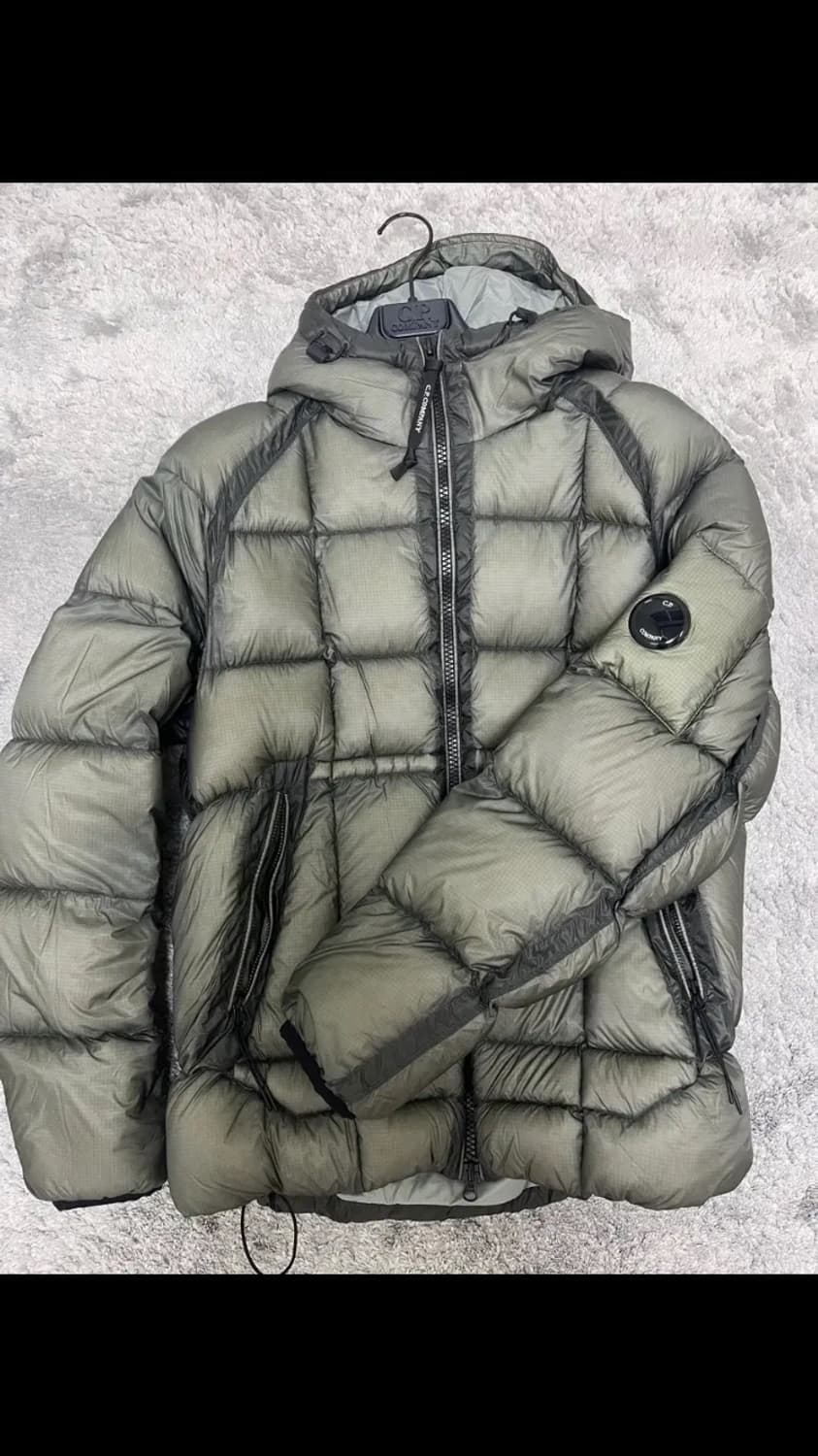 cp컴퍼니 dd쉘 패딩 그레이 상품이미지2