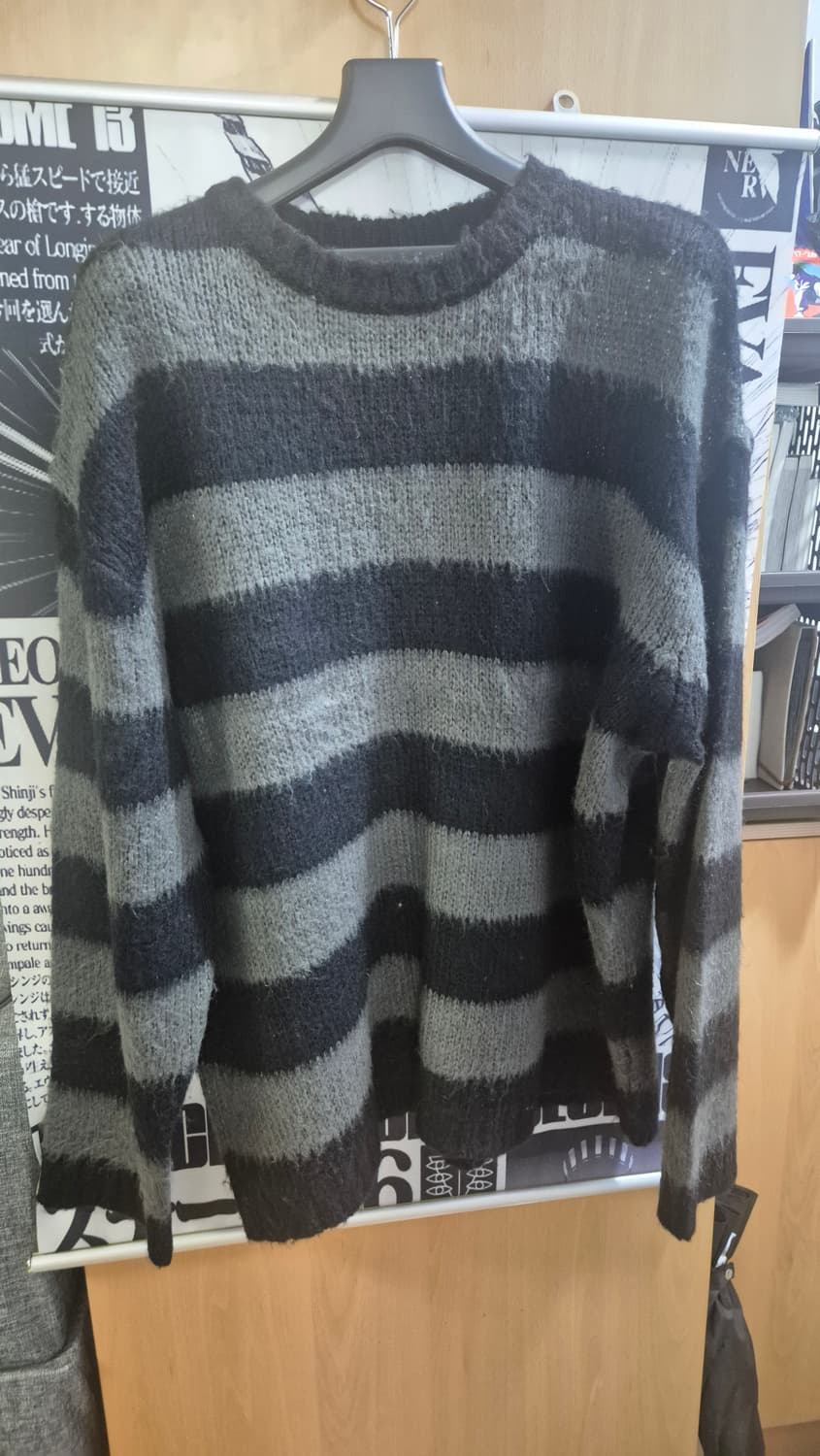 [바스틱] 브러쉬 스트라이프 니트_블랙/차콜 상품이미지2