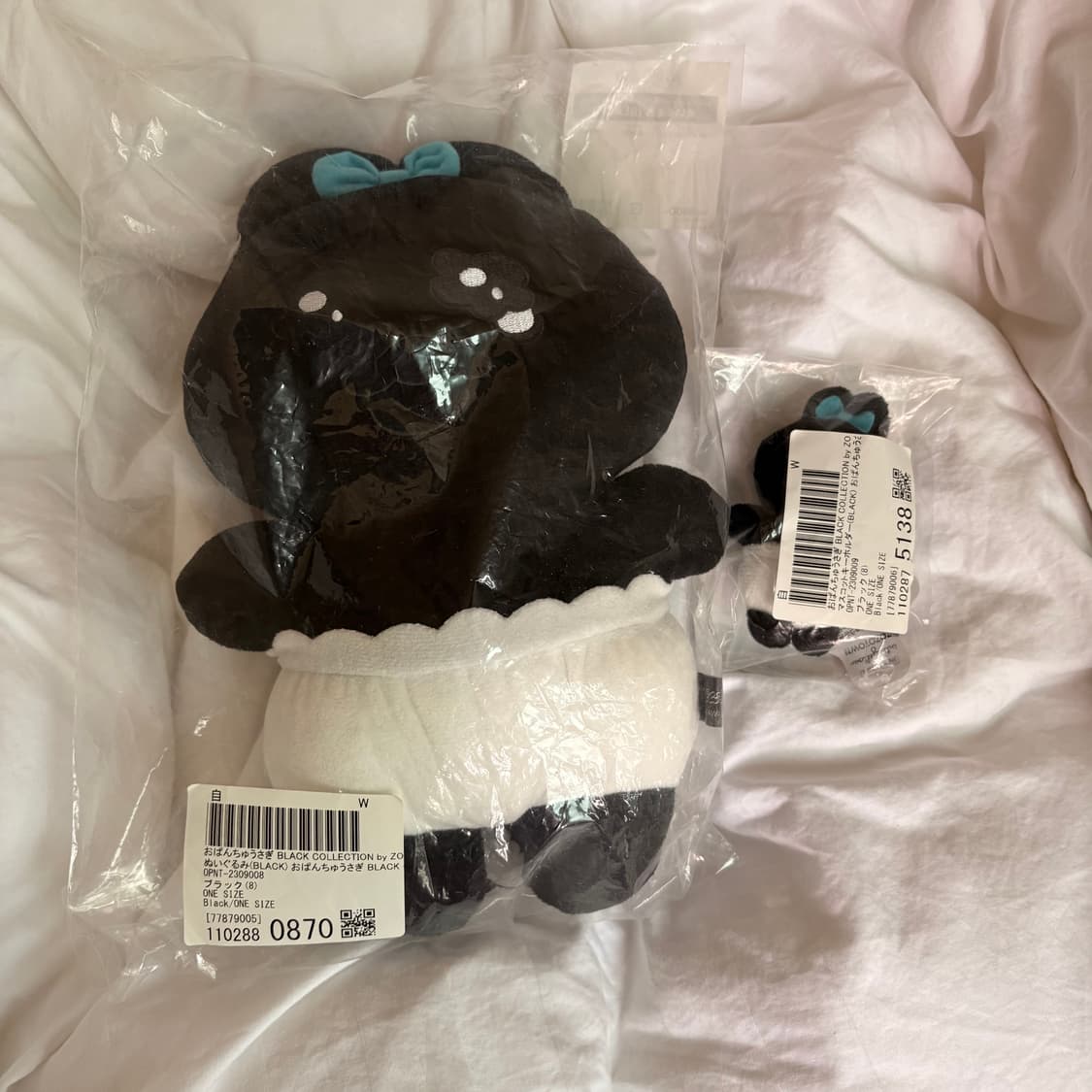 오빤쮸 우사기 조조타운 콜라보 오빤쮸 블랙 빤쮸토끼 한정판 마스코트 상품이미지1