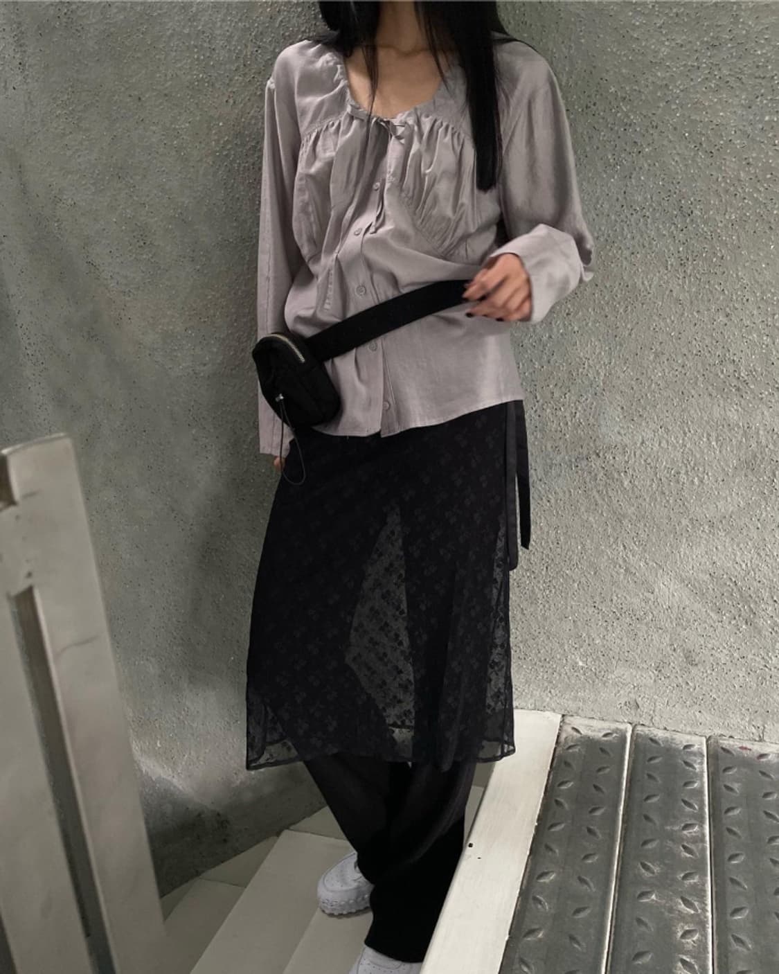 브리드 브링 셔링 블라우스 상품이미지4