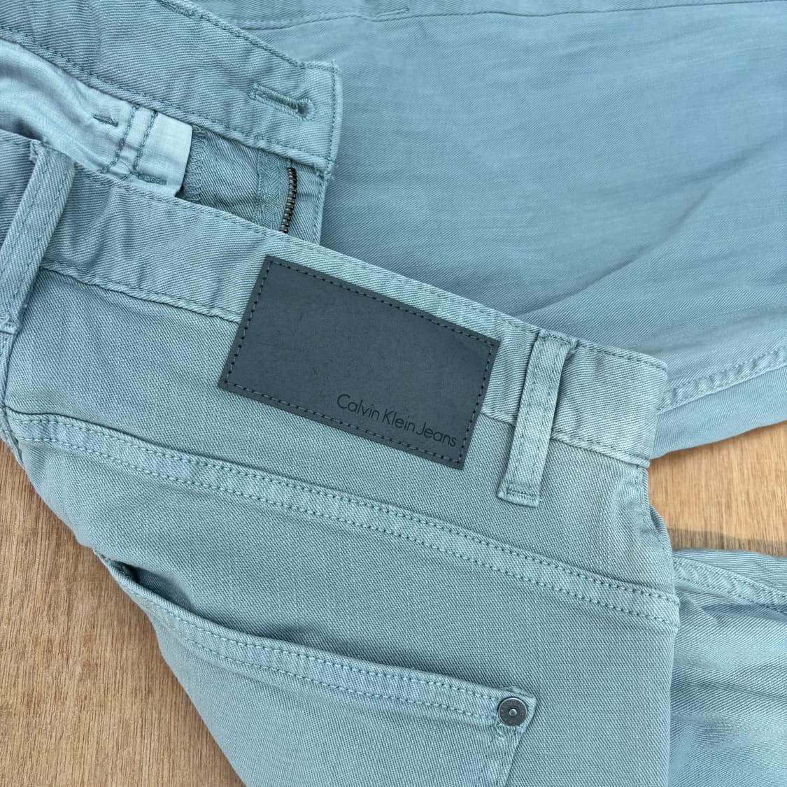 Calvin Klein Ice Blue Slim Fit Pants 상품이미지4