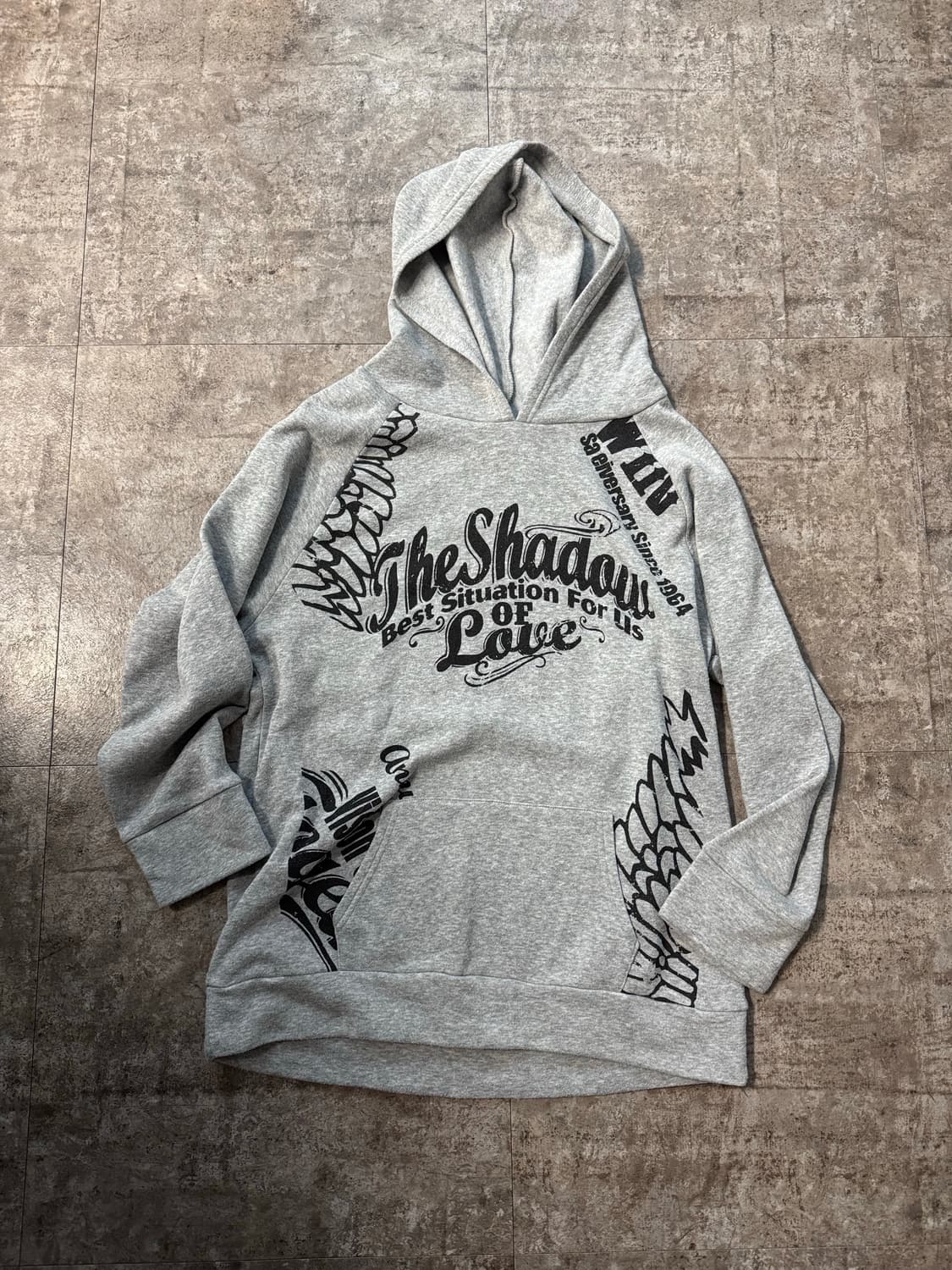 백 스터드 디테일 펑크 그래픽 후디드 스웻셔츠 상품이미지4