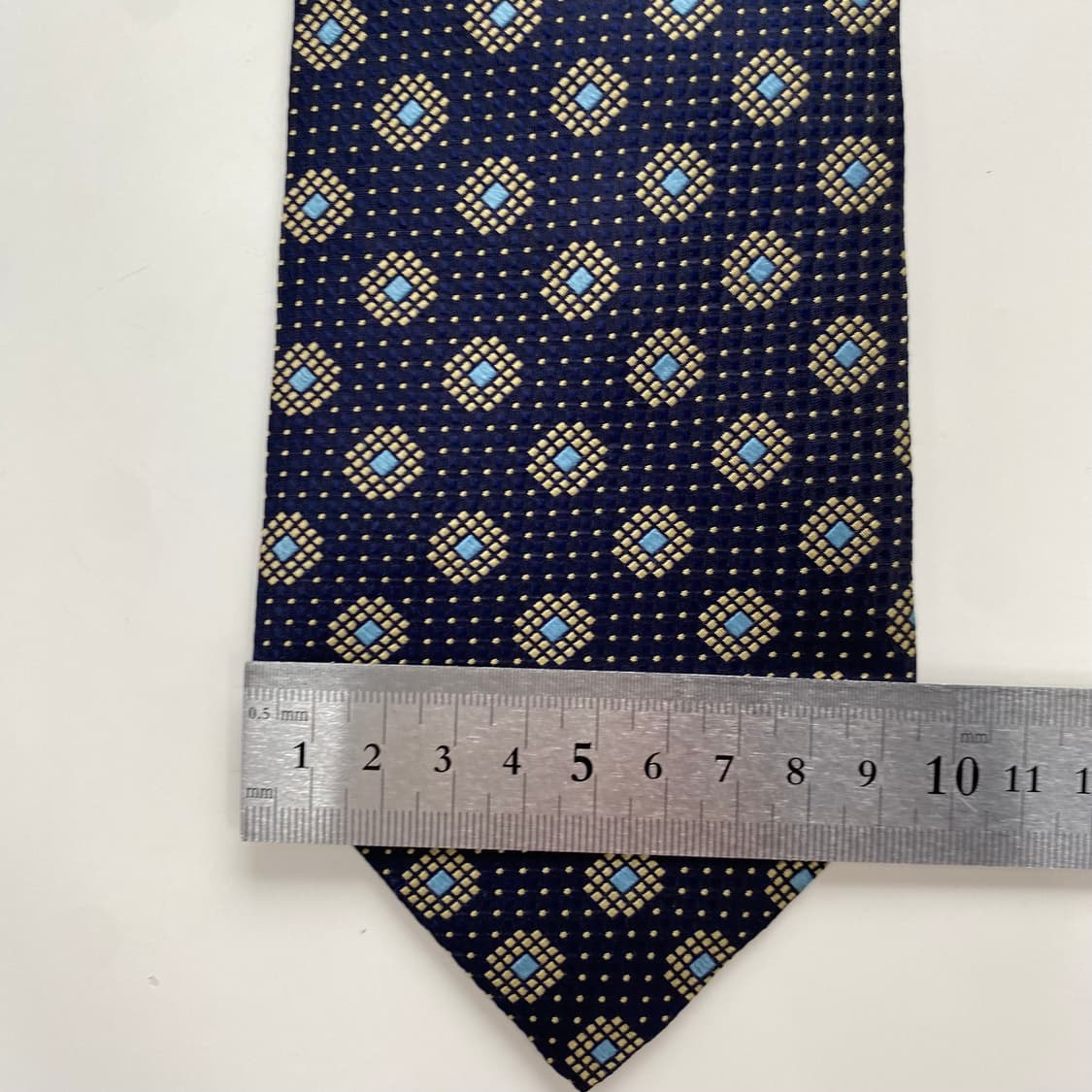 크리스찬 디올(Dior) 명품 정품 넥타이 상품이미지8