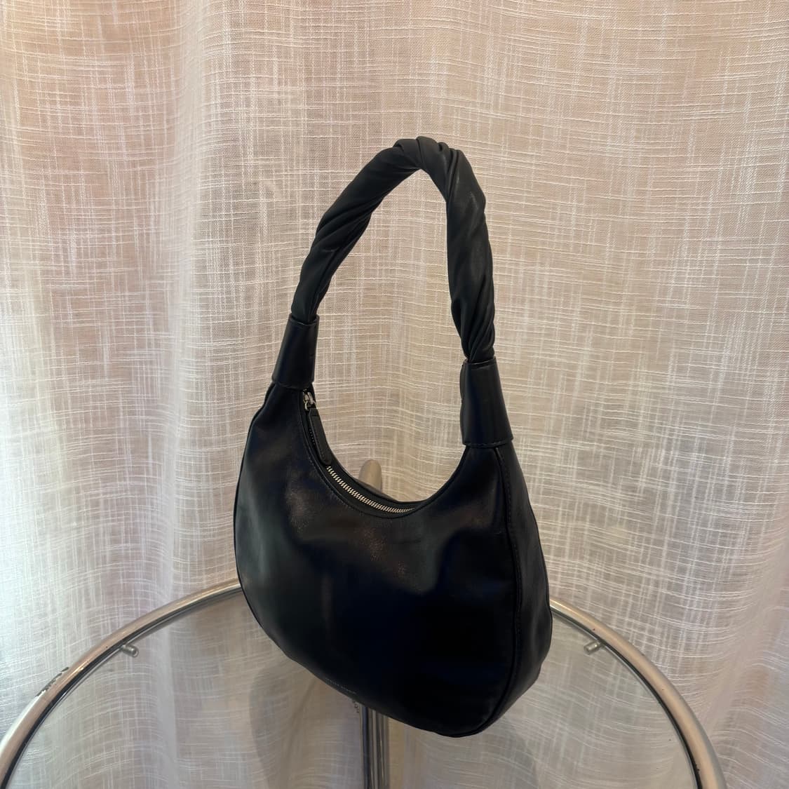 정품 레이트리 스튜디오 호보 숄더백     상품이미지3