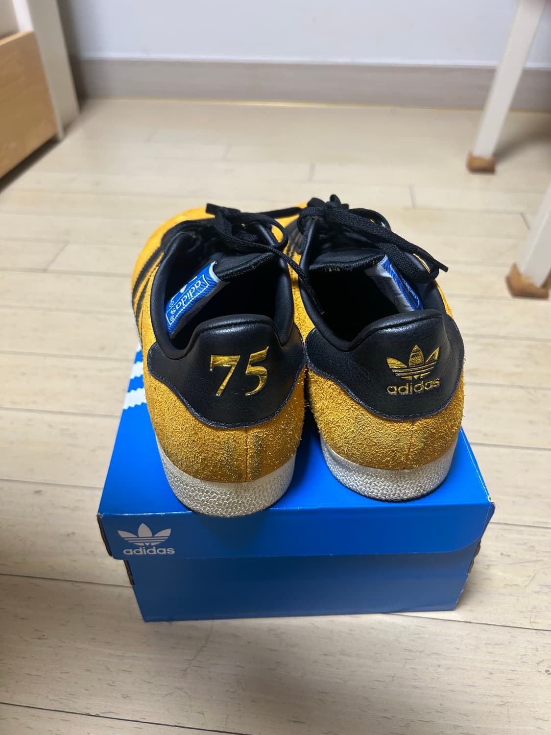 아디다스 가젤 75주년 팀 유니버시티 골드 상품이미지3