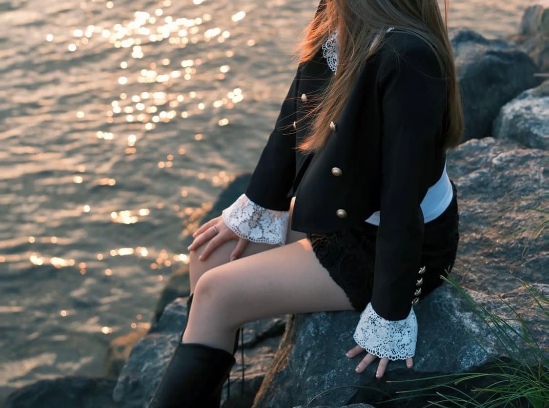 레이스 카라 블랙 자켓 상품이미지2