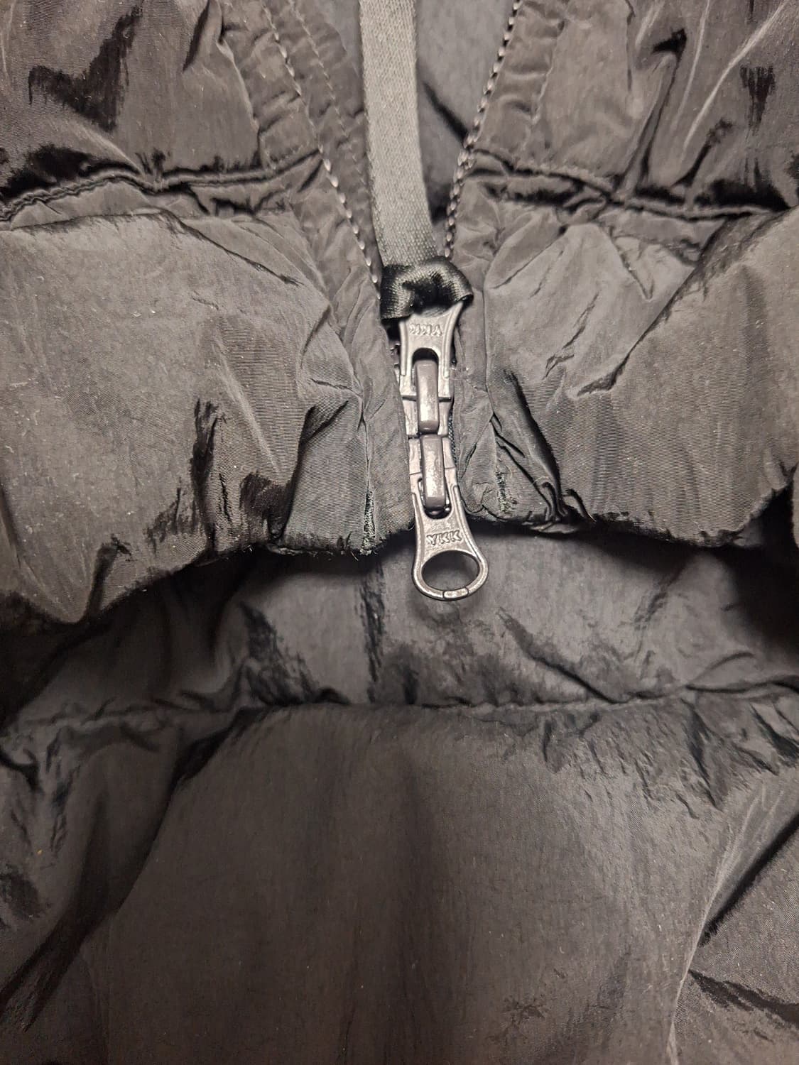 (XXL) cp컴퍼니 24fw 크롬-r 고글 다운 자켓 블랙 상품이미지4