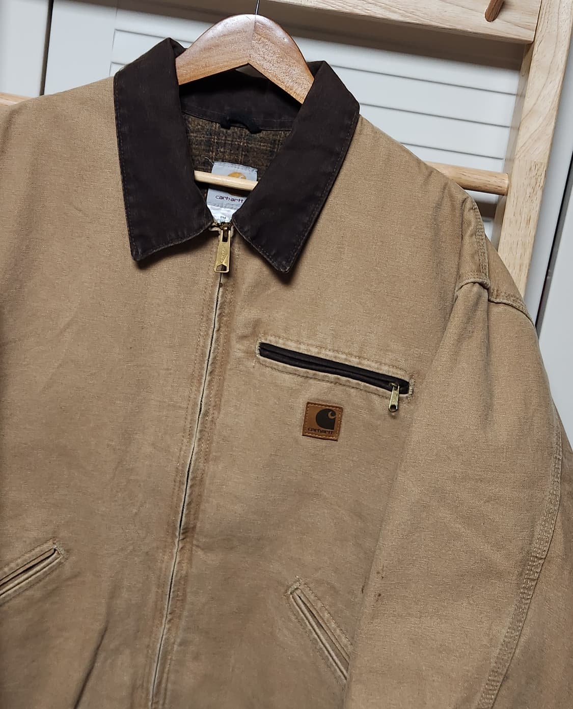 칼하트 디트로이트 J97 CML 자켓 상품이미지3