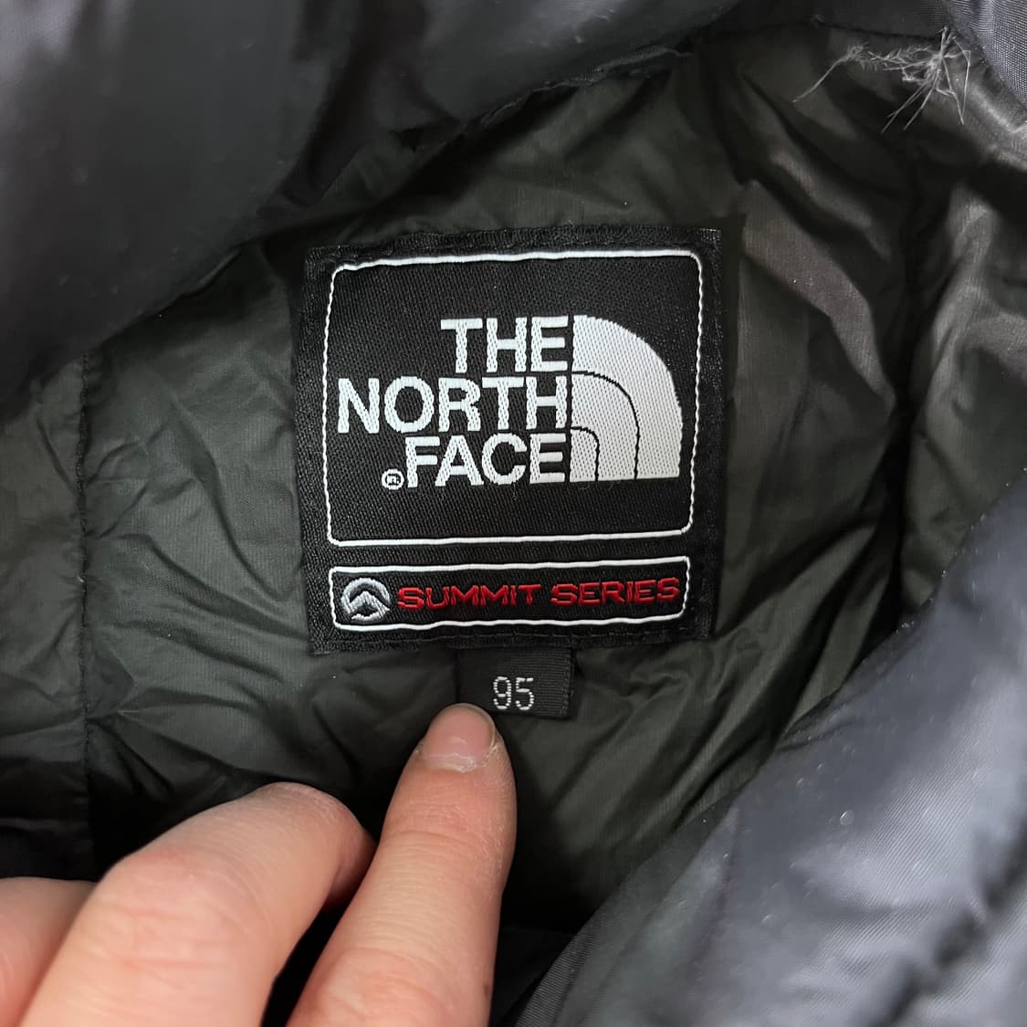 100 노스페이스 서밋시리즈 800 경량 패딩 상품이미지3
