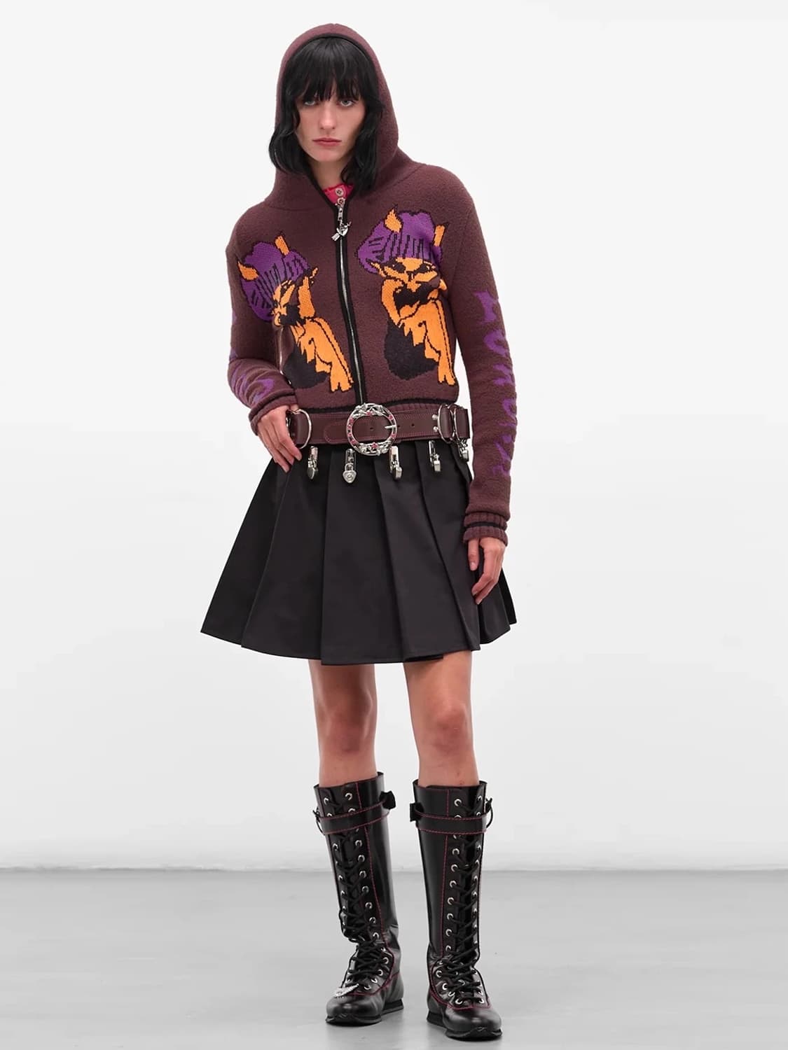 초포바로위나 후드집업 상품이미지2