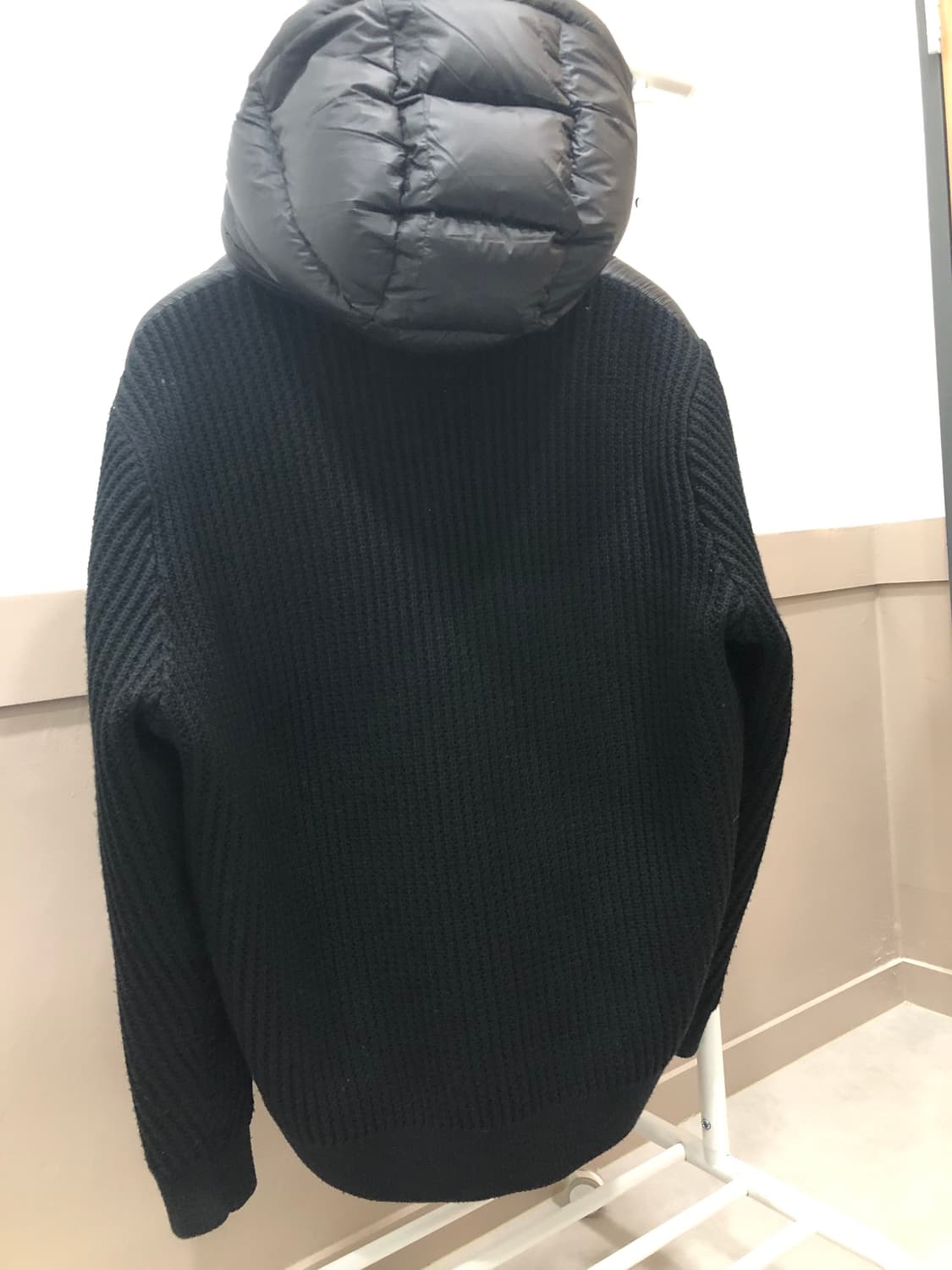 씨피컴퍼니 디디쉘 니트패딩 상품이미지4