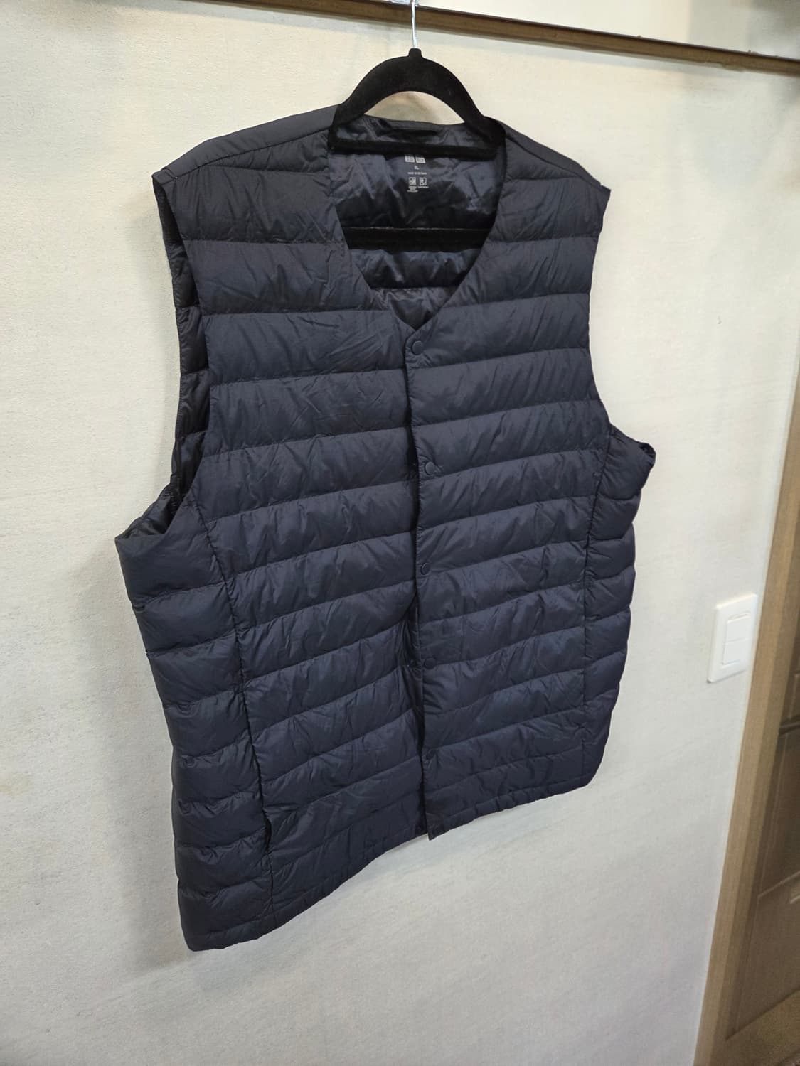 유니클로 울트라라이트다운 경량 패딩조끼 xl 네이비  상품이미지4