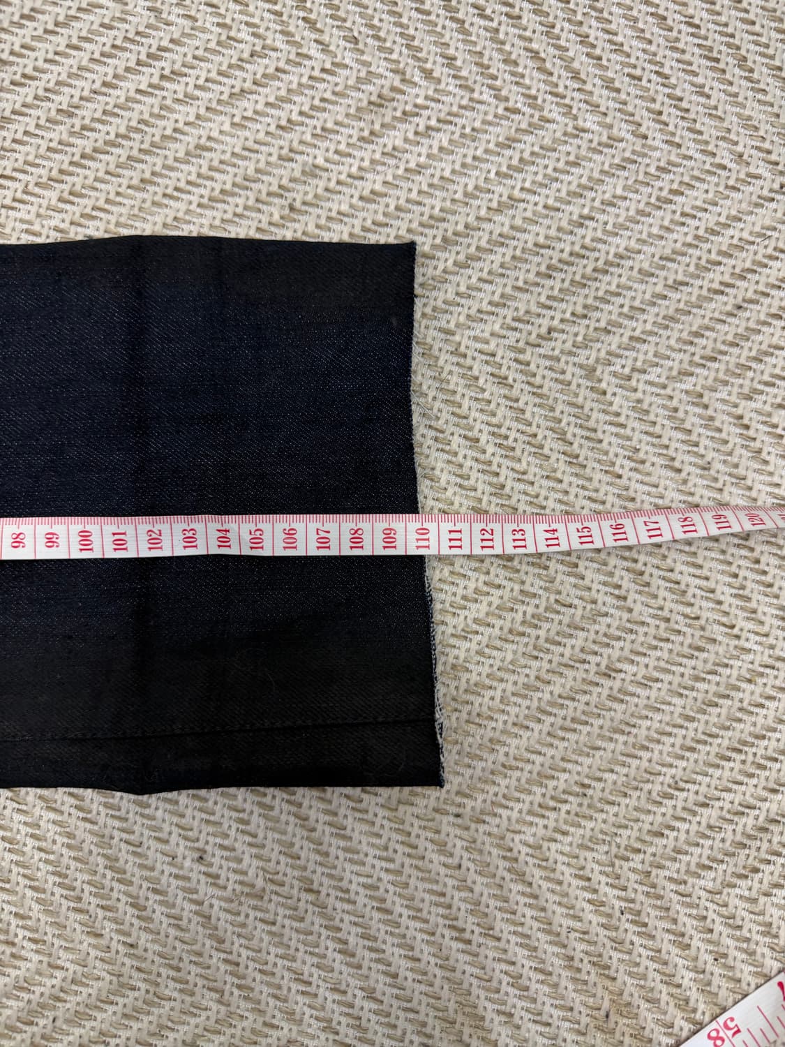 매장판정품) 보테가베네타 여성 왁싱 데님 팬츠 30 상품이미지8