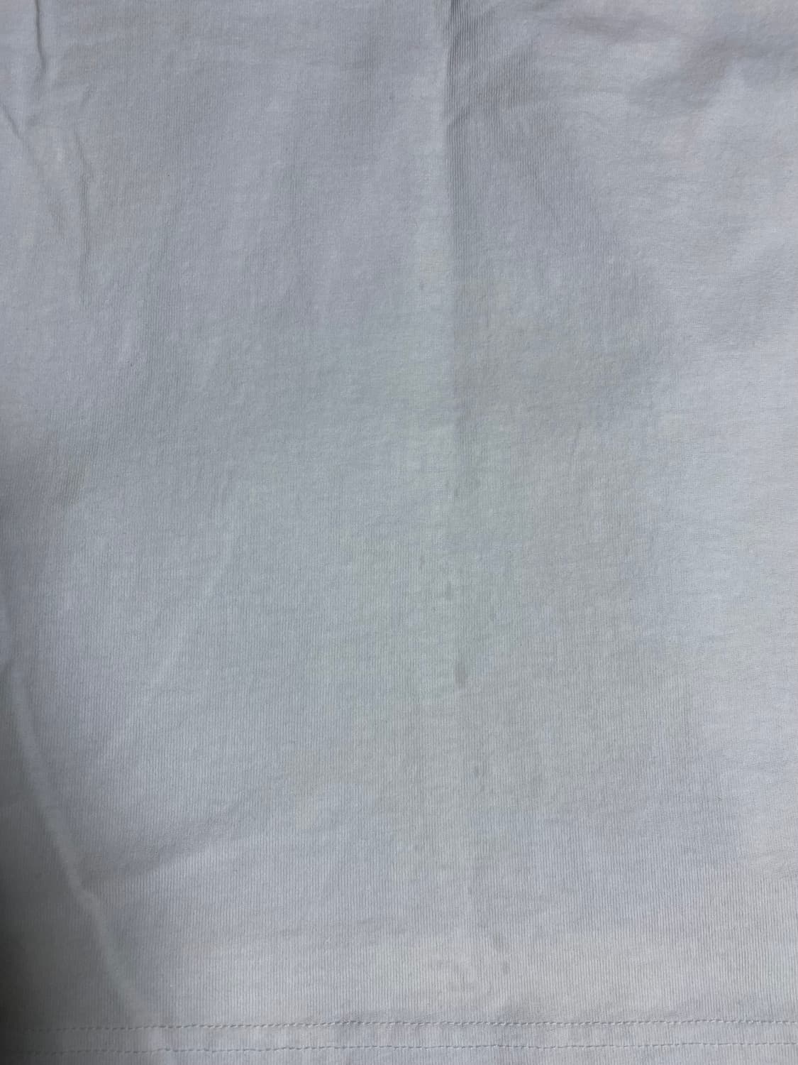 유니클로 베르세르크 반팔티 상품이미지5