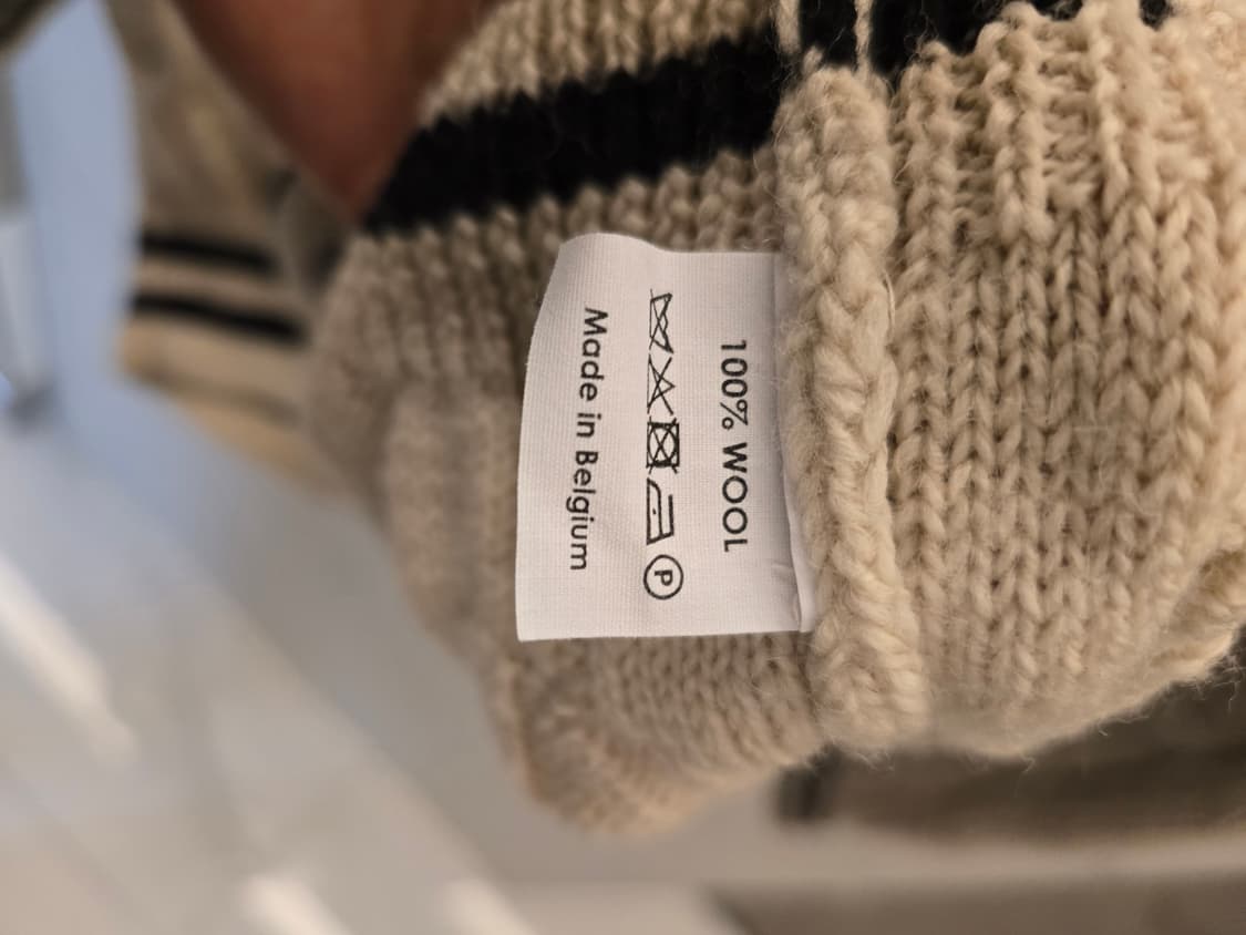 드리스반노튼 manus 브이넥 스웨터 상품이미지7