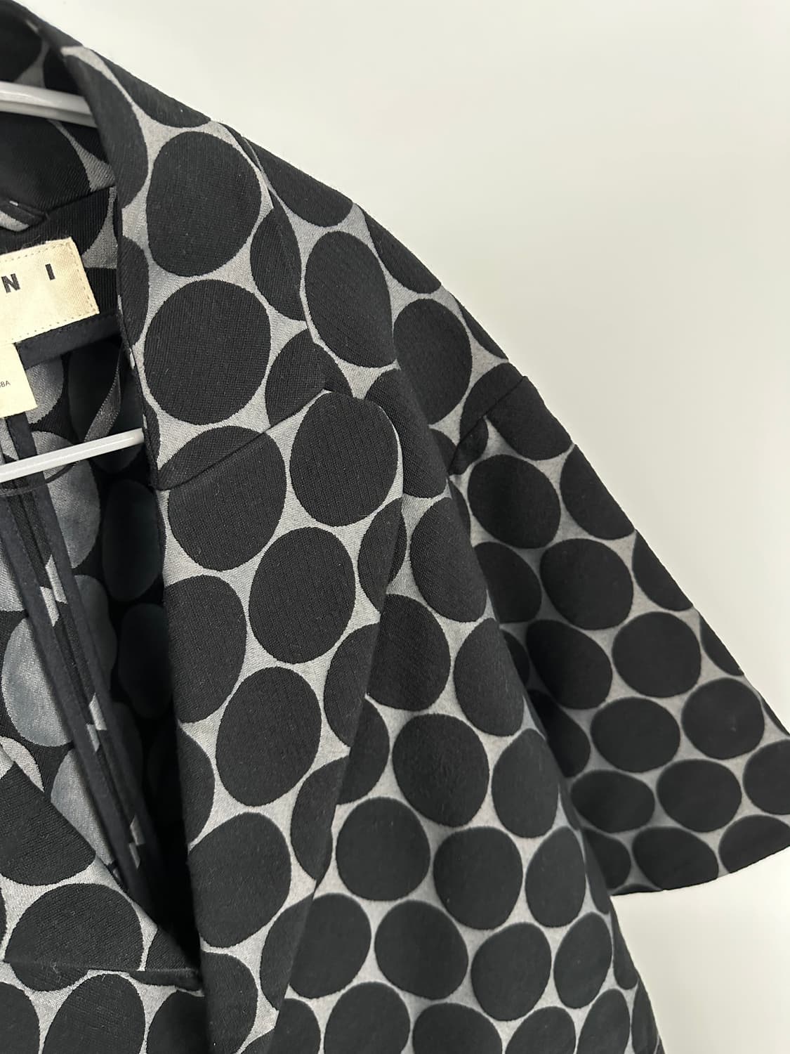 마르니 x H&M 도트 반팔 코트 38 상품이미지5