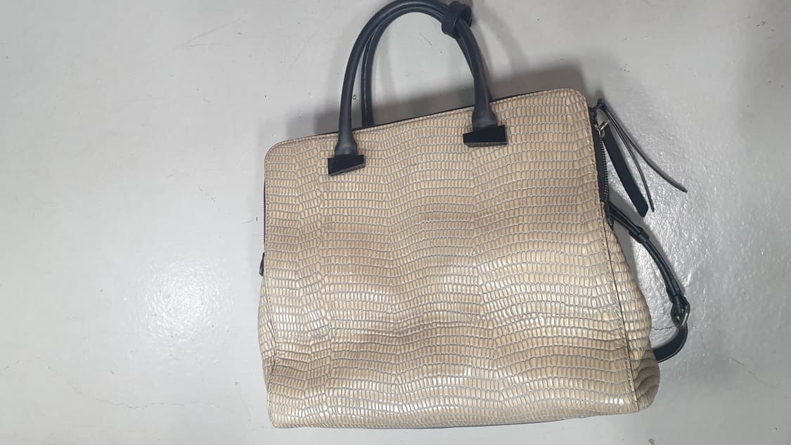 루즈앤라운지 나비드스네이크스킨더블집 가죽가방 상품이미지1