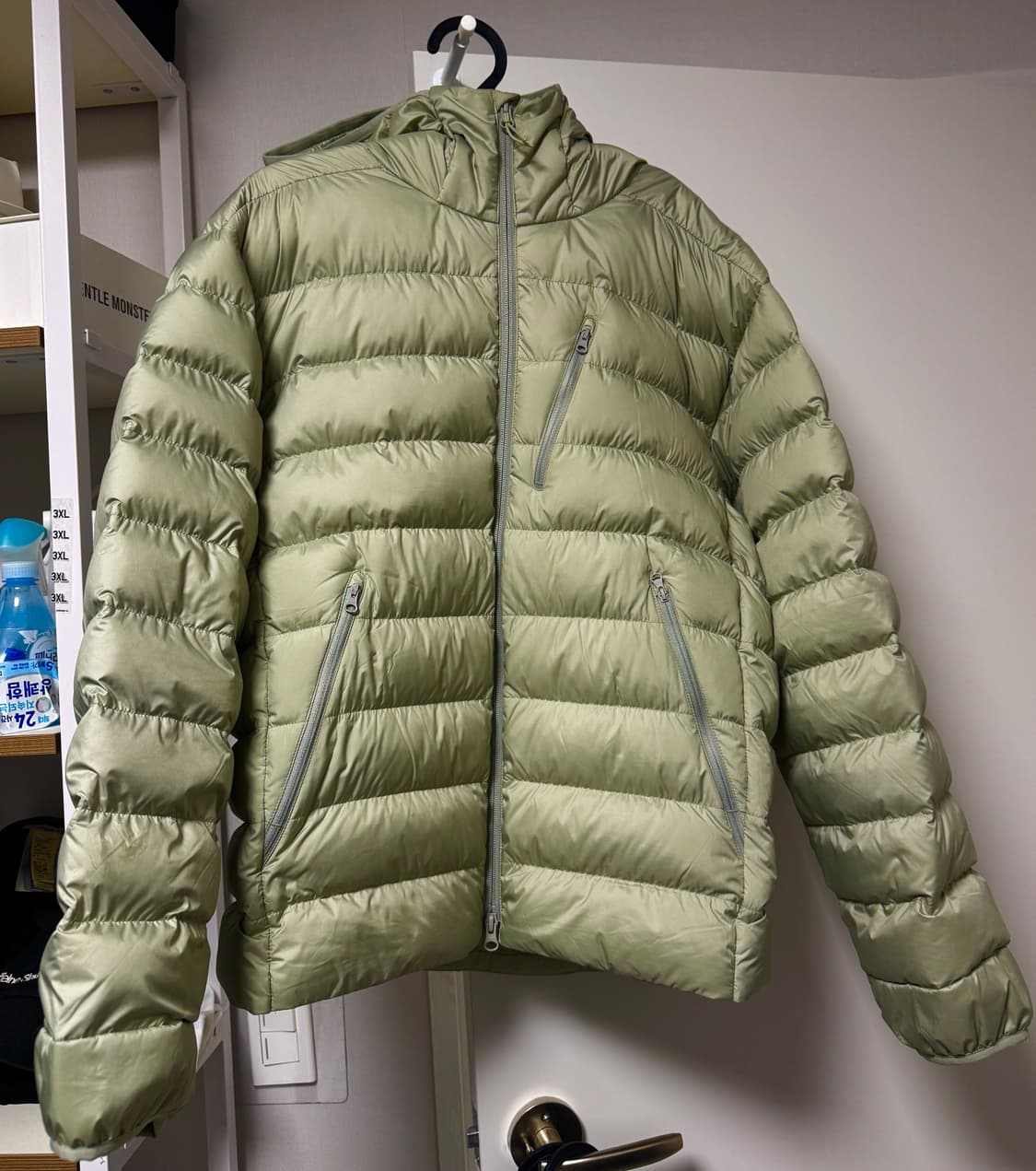 무탠다드 시티 레저 경량 패딩 피스타치오 상품이미지1