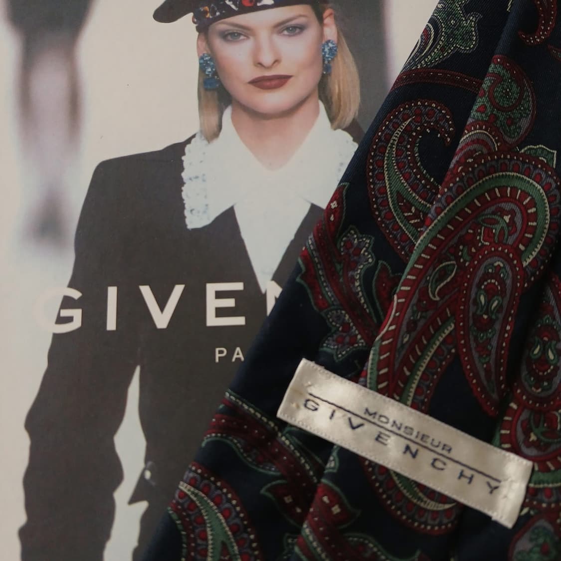 지방시 실크 네이비 페이즐리 넥타이 10.2cm A등급 A18911
 상품이미지4