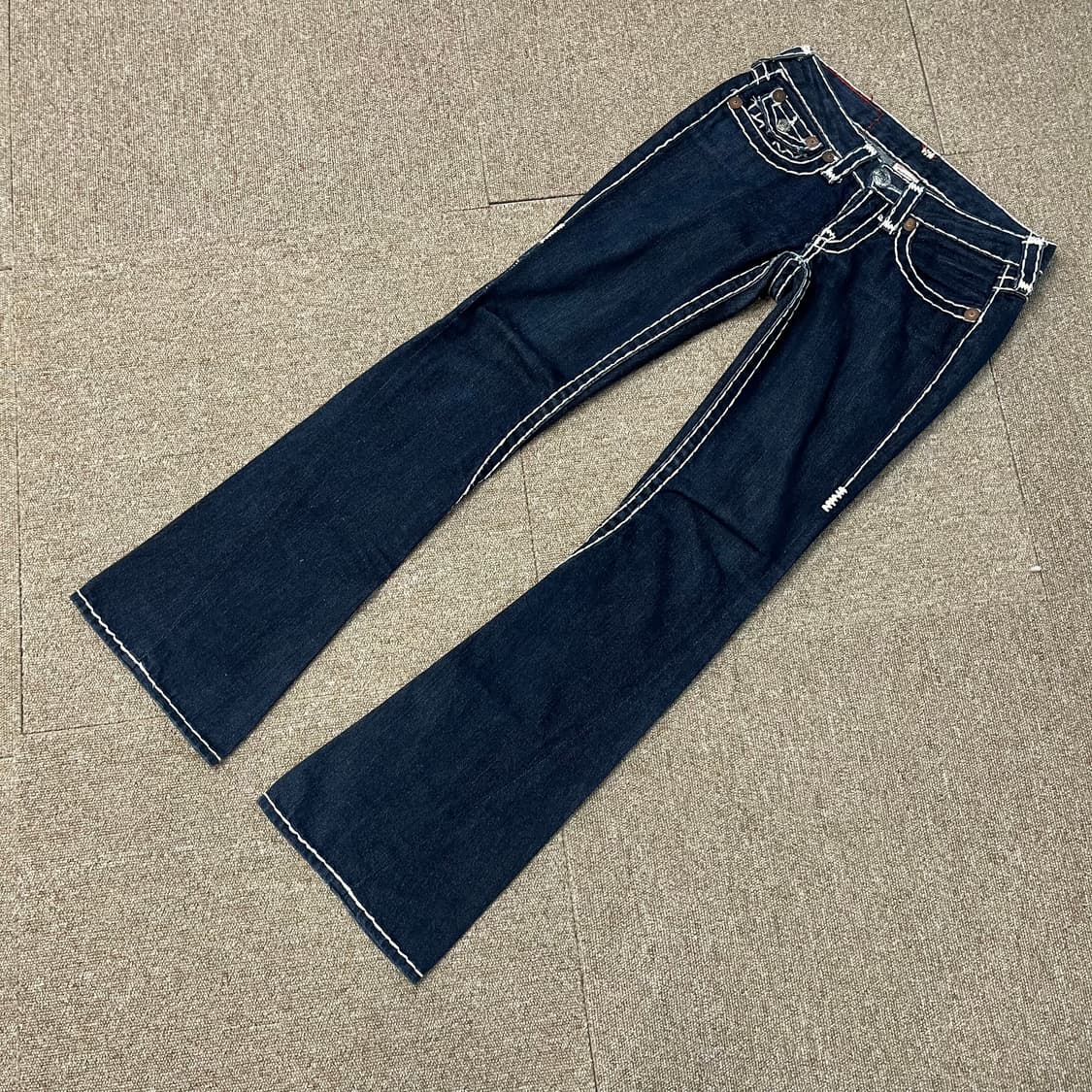  트루릴리전 데님 스카치 부츠컷 데님 팬츠 상품이미지2