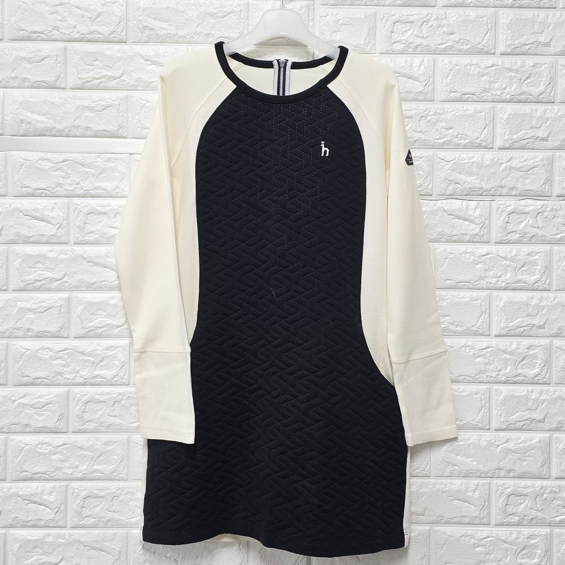 택포_ 헤지스 골프 퀼팅 롱 원피스 90 상품이미지1