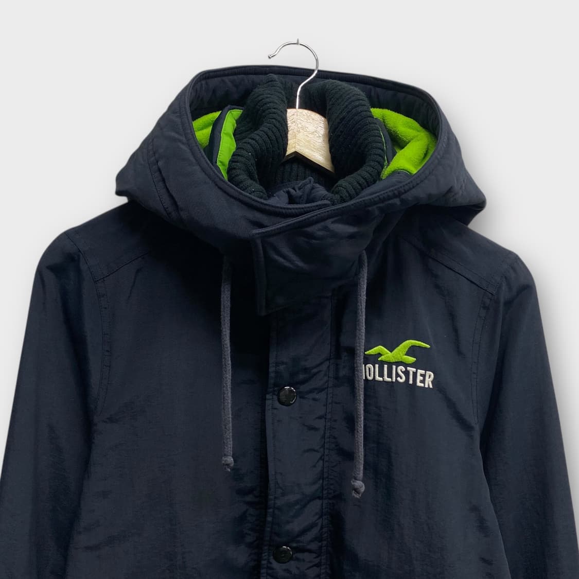 홀리스터 네이비&연두 바람막이 M 상품이미지2
