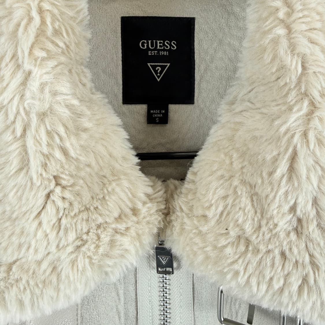 (S) 게스 무스탕 롱 코트 아이보리 상품이미지4