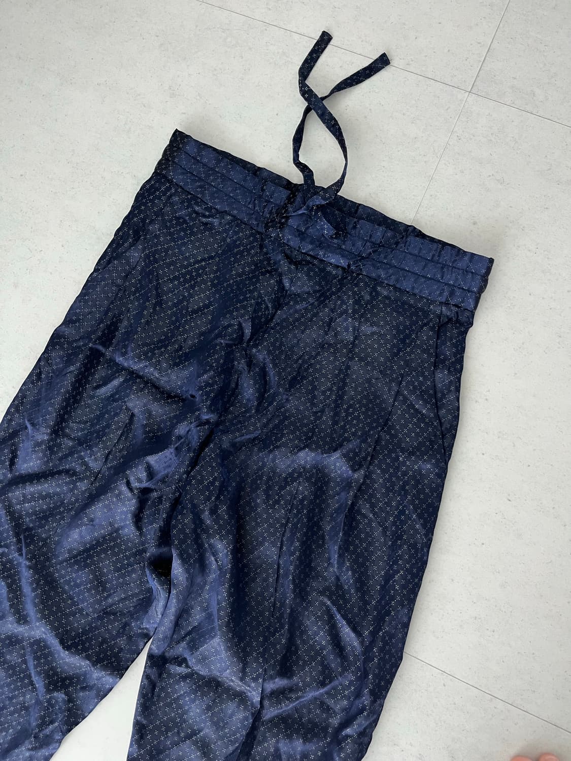 [XXS] 하이더아커만 14SS 쇼피스 실크 팬츠 상품이미지4