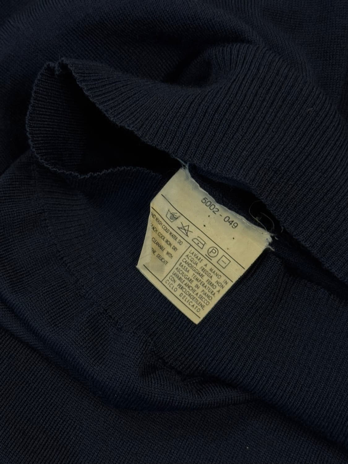 살바토레 페라가모 니트 pk 100 상품이미지10