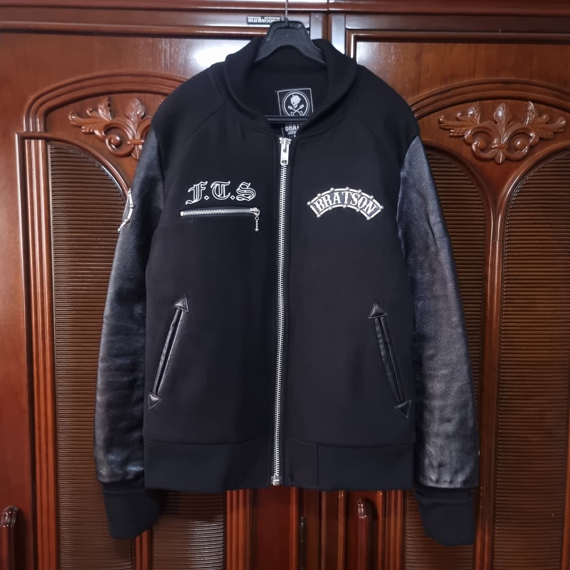 [BRATSON]14F/W 스컬 빅 로고 블랙 스타디움 자켓 상품이미지3