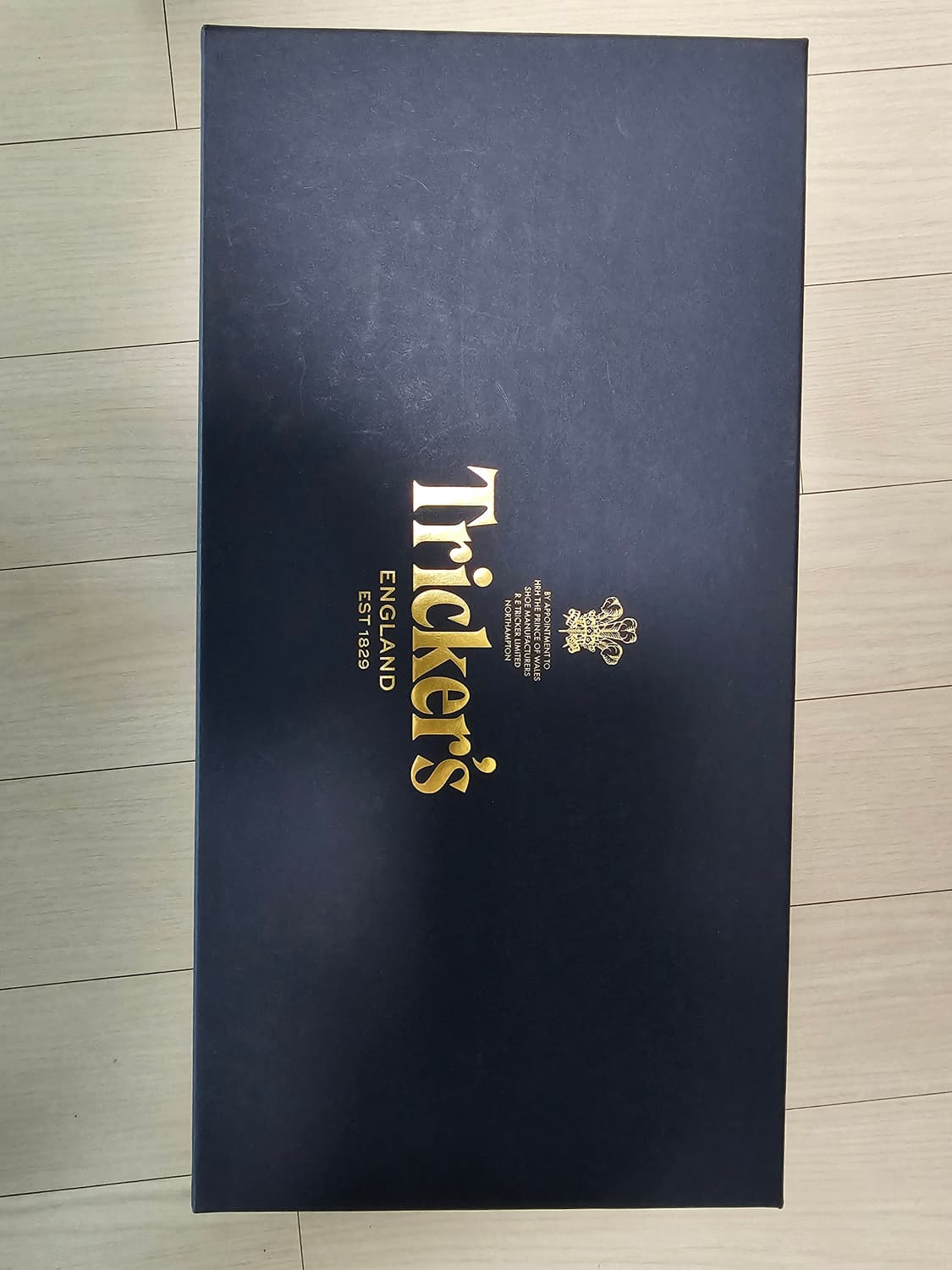 트리커즈로버트 블랙 풀박스 uk8.5(275) 상태아조좋음 상품이미지6