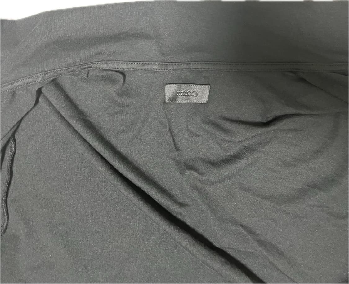 머듈 넥 집업 블랙 4 상품이미지4