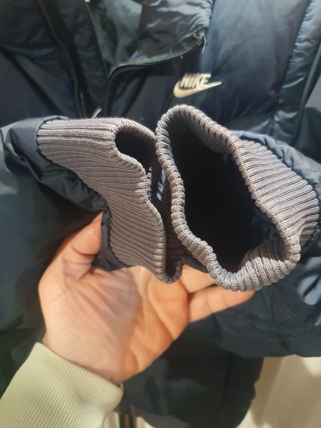 나이키 네이비 패딩 점퍼 스몰입으시는분 추천드려요 2200312 상품이미지6