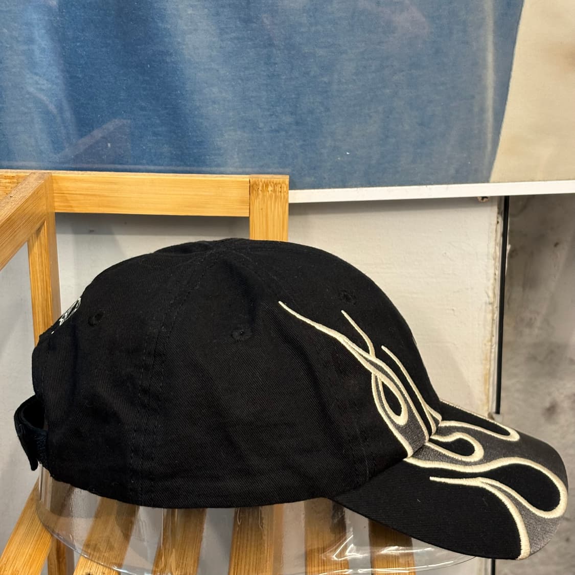 이지 갭 발렌시아가 플레임 블랙 볼캡 OS 상품이미지4