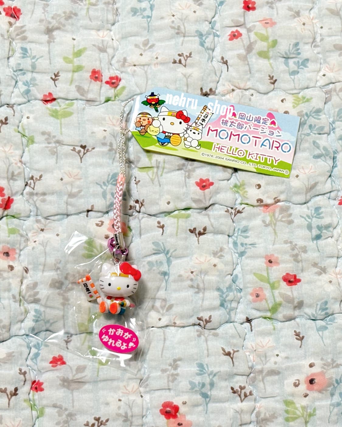 (이체시에눌) 2004년도 고전키티 키티스트랩 오키야마 한정 모모타로버전 상품이미지1