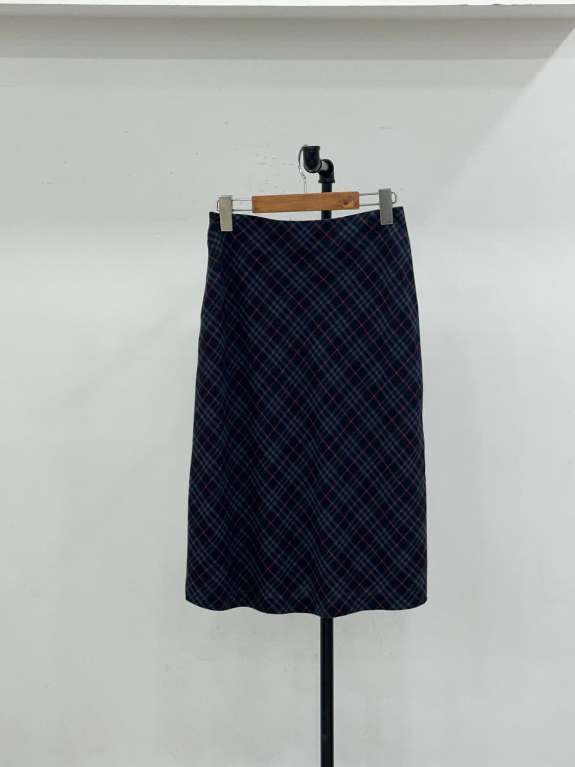 버버리 체크 스커트 상품이미지5