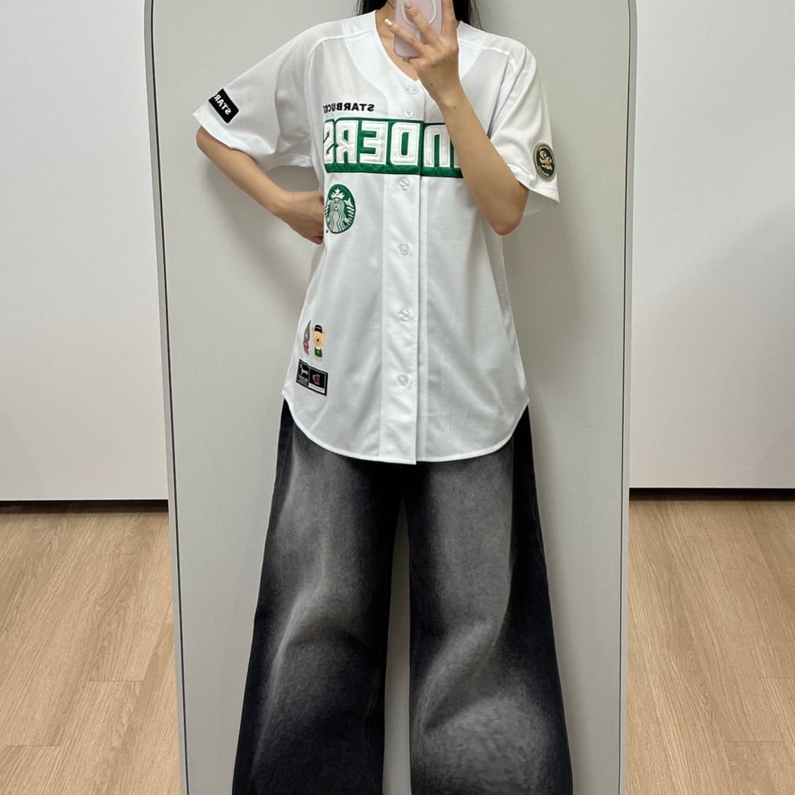 SSG랜더스 스타벅스 22주년 한정판 랜더스벅 유니폼 상품이미지1