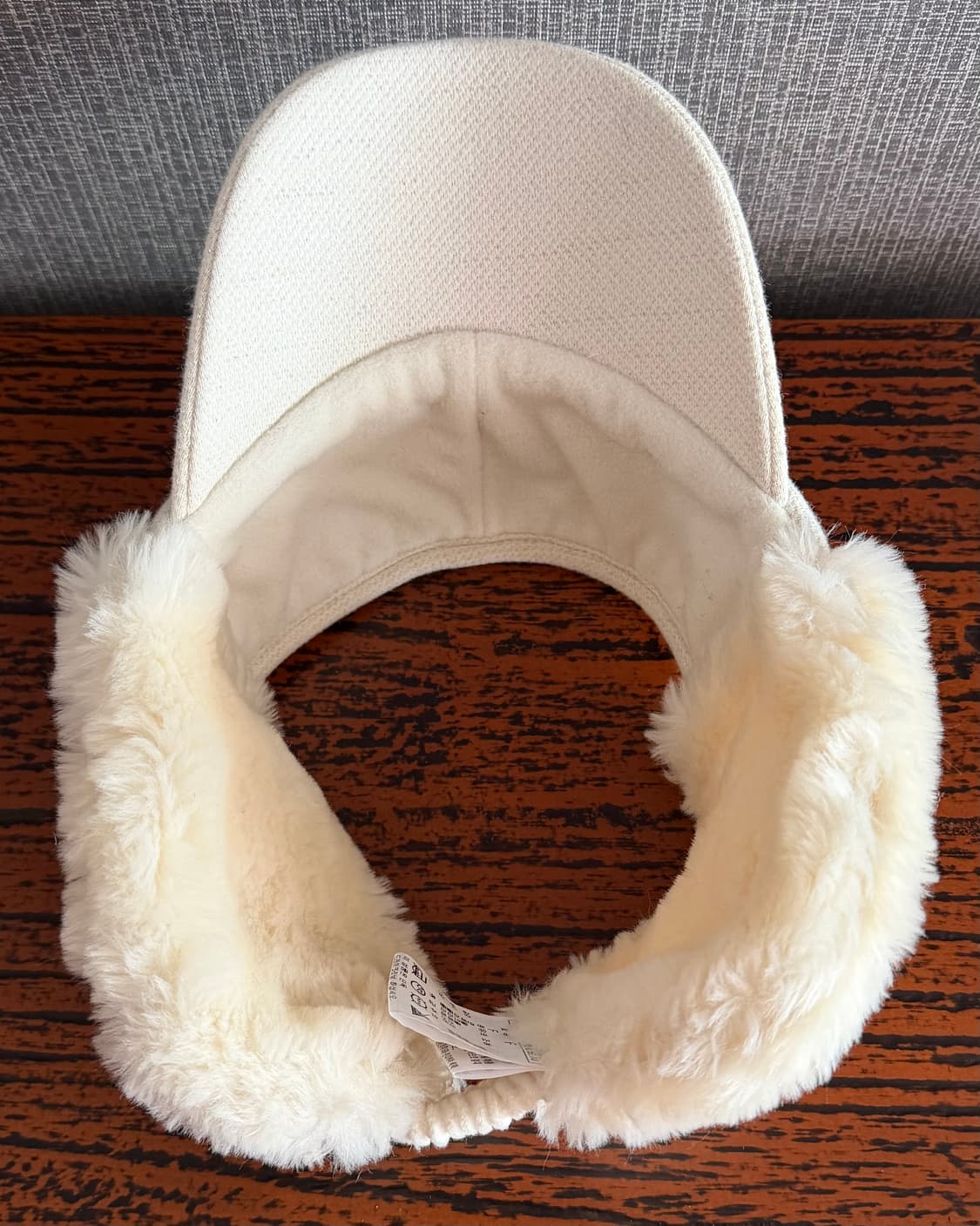 겨울 눈꽃 자수 귀달이 골프 모자 아이보리 털 귀덮개 방한 니트 캡 캠핑 상품이미지6