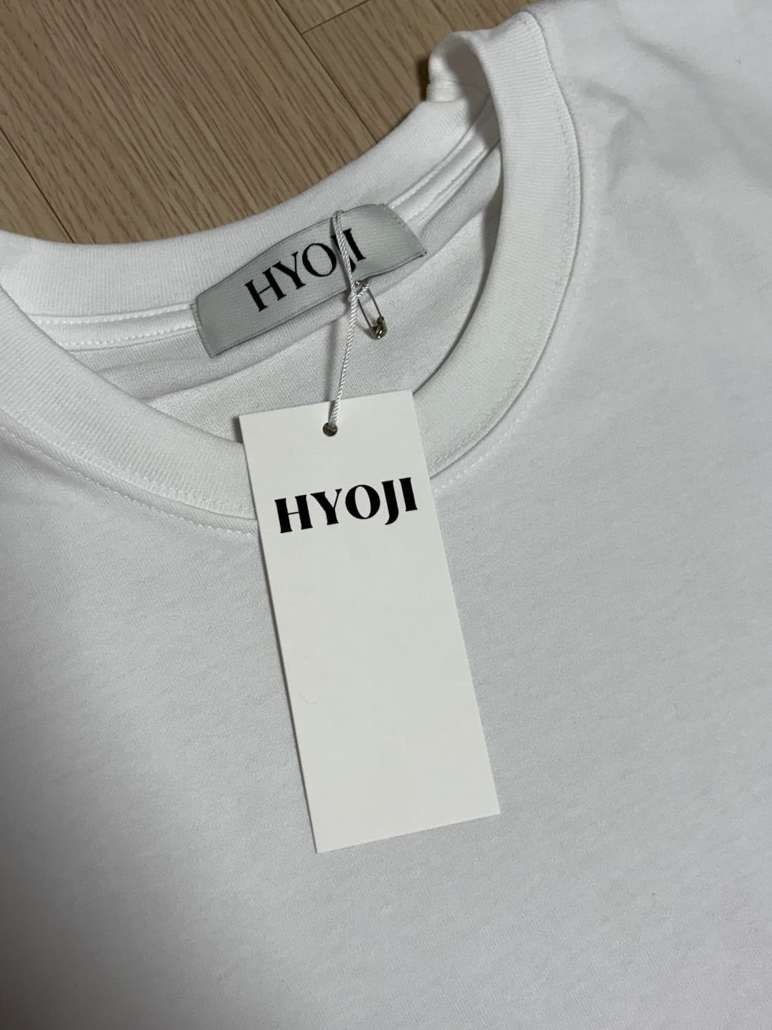 효지 크롭 라운드 반팔티셔츠 새상품 상품이미지2