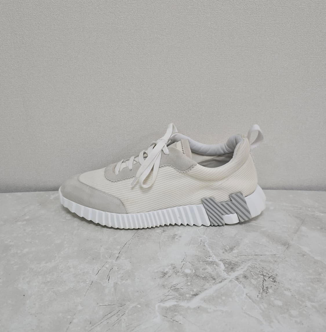 에르메스 바운싱 스니커즈 신발 43사이즈 판매 상품이미지1