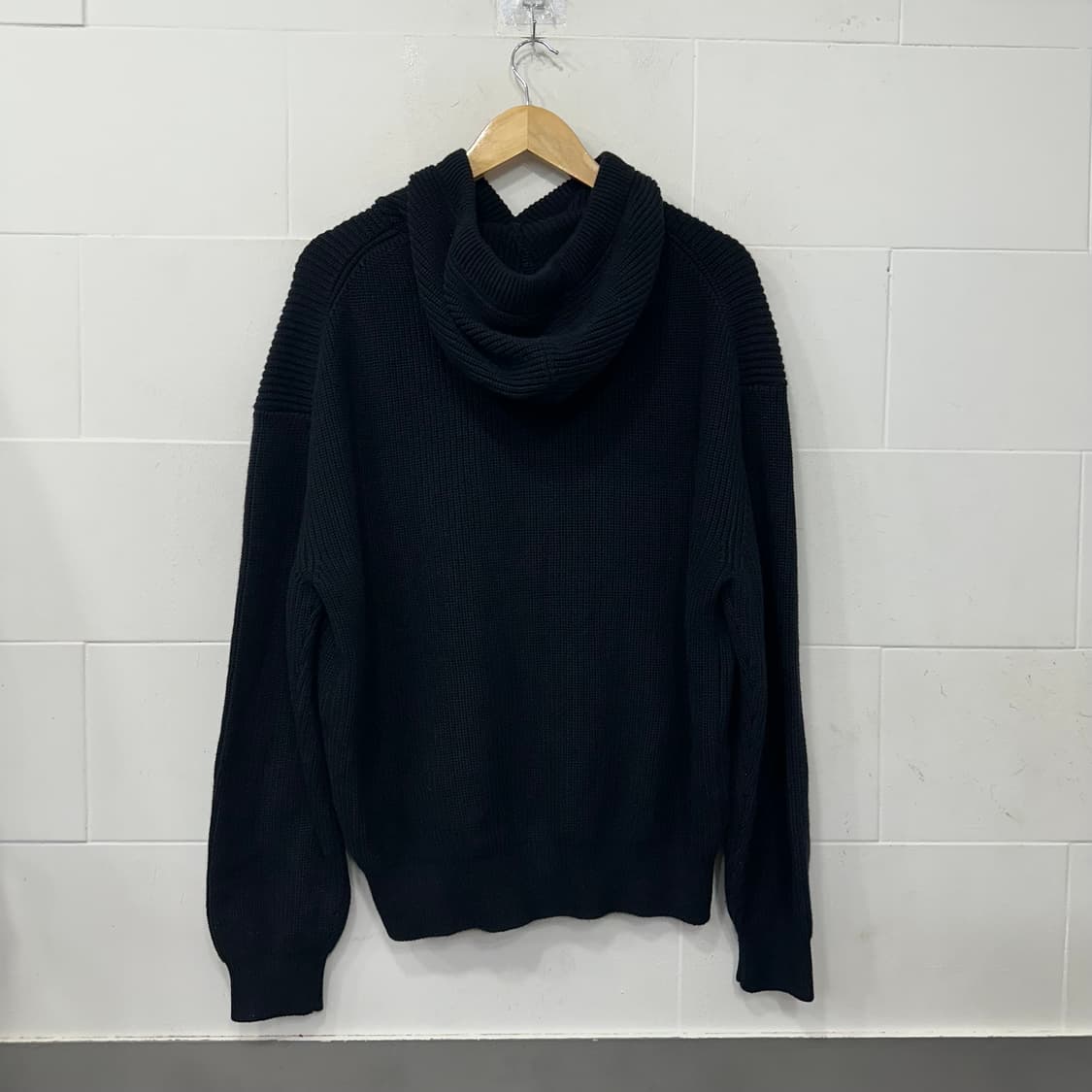 세터 아플리케 로고 캐시미어5% 블렌드 후드니트 상품이미지8