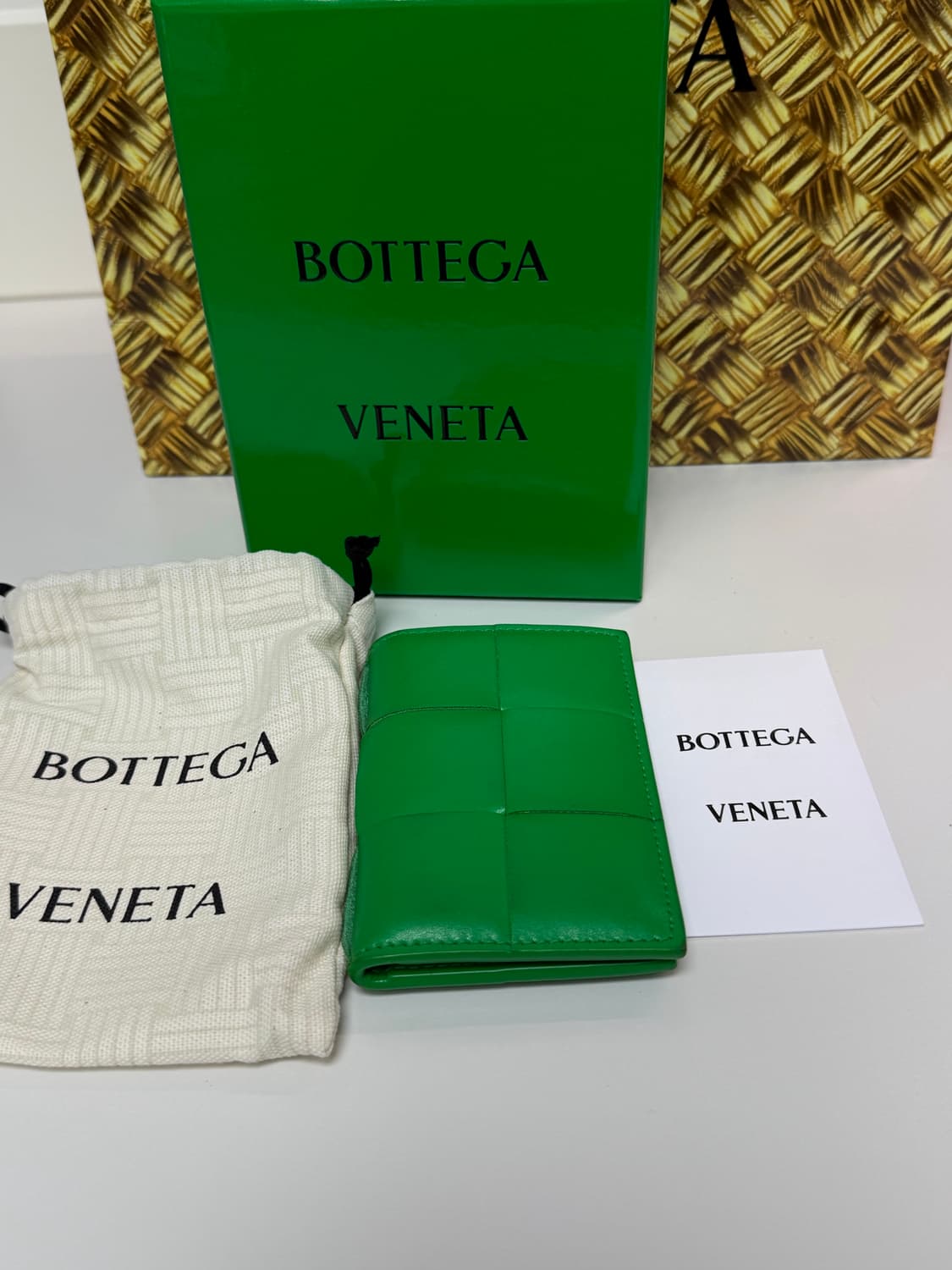 보테가 베네타 지갑 상품이미지2