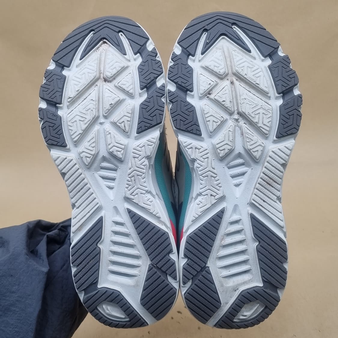 프로스펙스 에너젯 113  여성런닝화240  상품이미지3