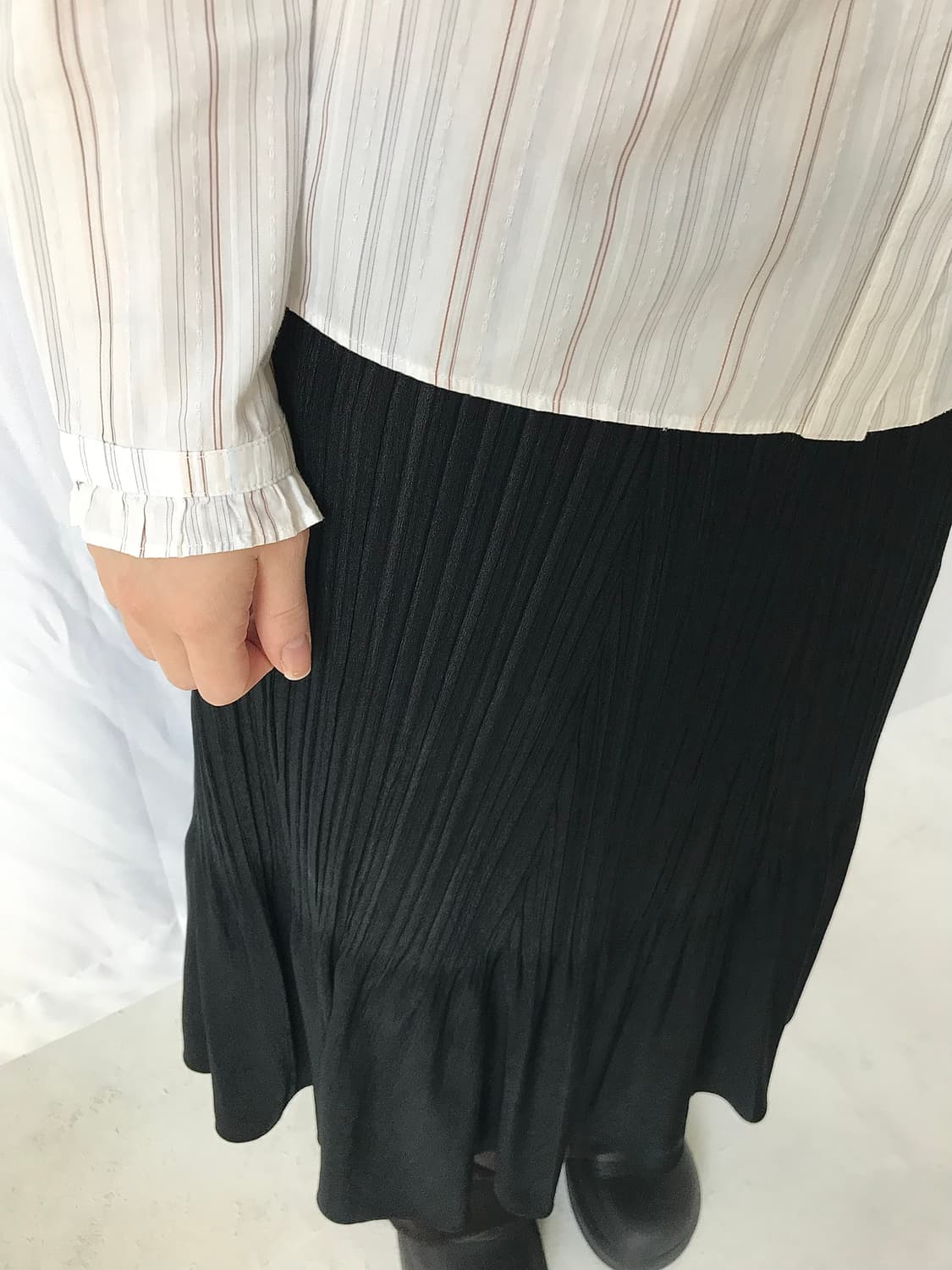 블랙 플리츠 스커트 상품이미지3