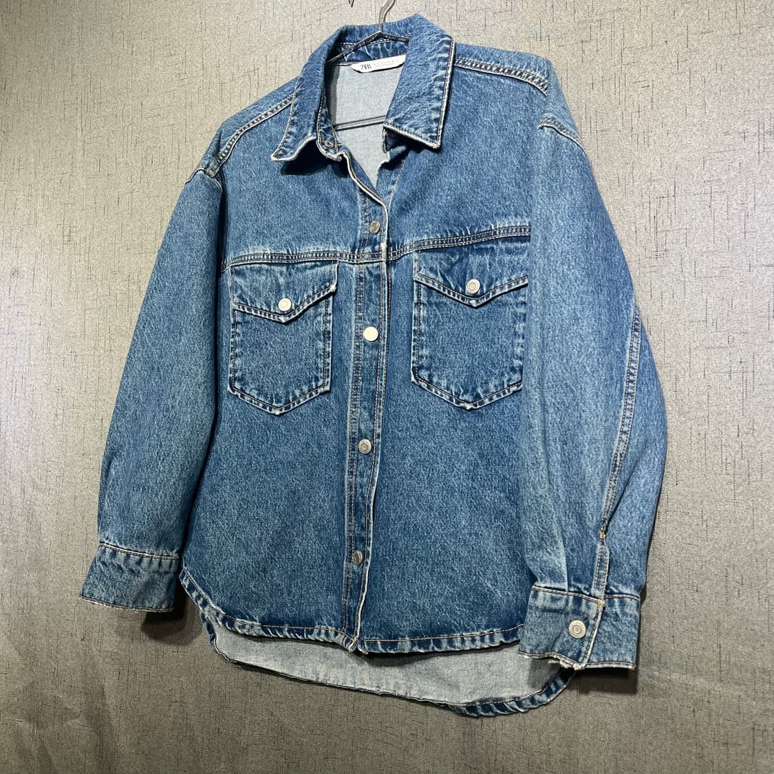 자라 zara 오버핏 데님 청자켓 FREE 상품이미지3