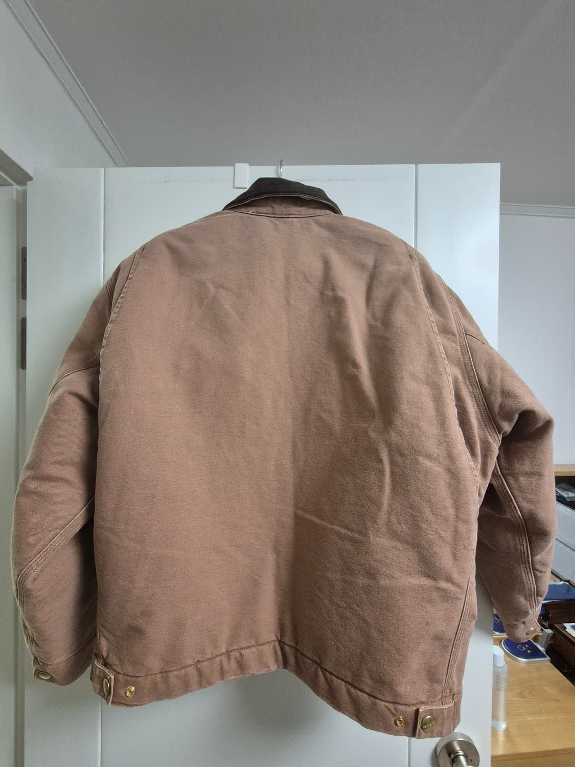 칼하트 WIP OG 디트로이트 자켓 해밀턴브라운 M사이즈 판매합니다. 상품이미지2