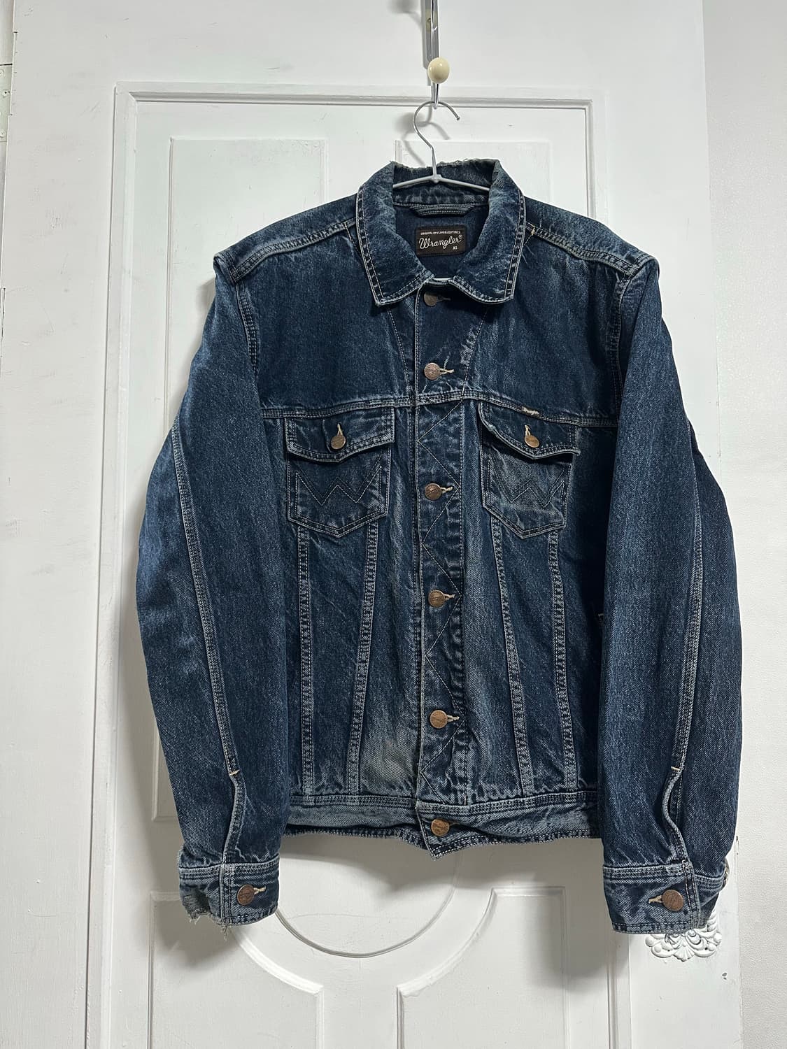 랭글러 웨스턴 데님 트러커자켓 상품이미지1