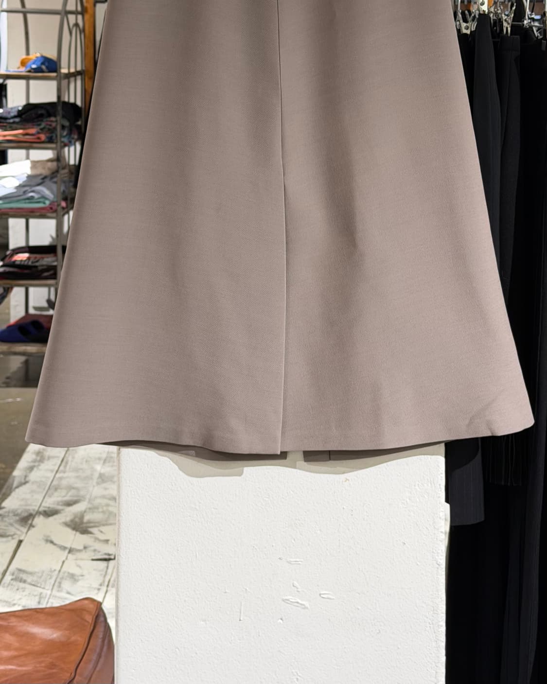 더로우 그레이 울 실크 블랜드 롱 스커트 상품이미지3